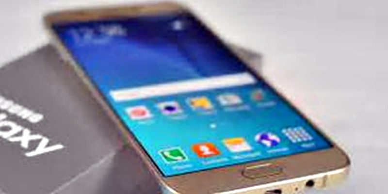 Samsung Galaxy C7 Dapatkan Update Android Nougat